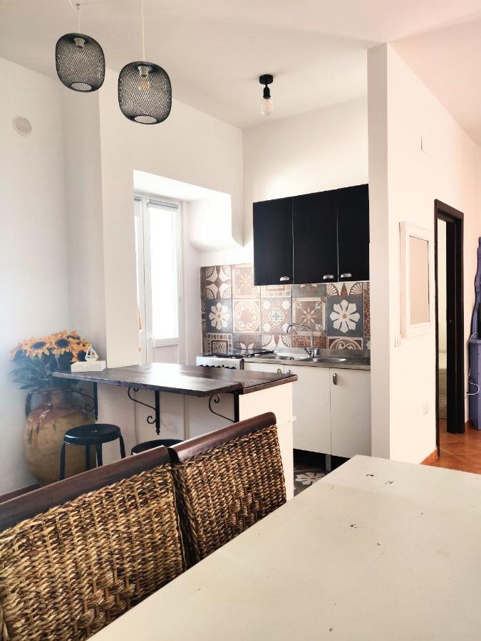 Almarea Blu - Appartamento In Villa Vicino Al Mare - Affitto Breve 폴리나노 아마레 외부 사진